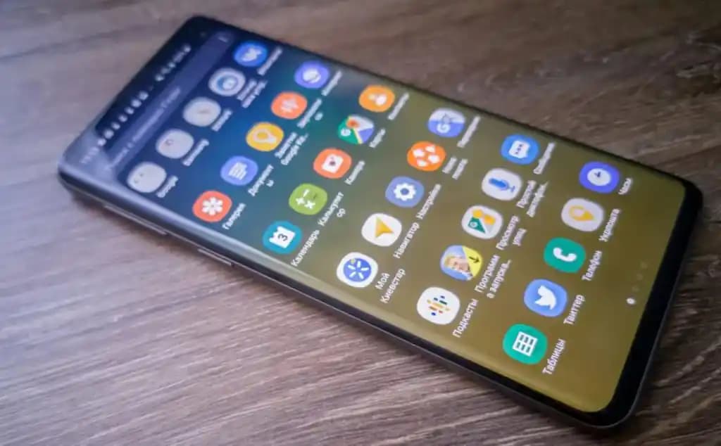 Samsung Galaxy S16 2024 Akıllı Telefonu: Yüksek Performans ve Gelişmiş Özellikler