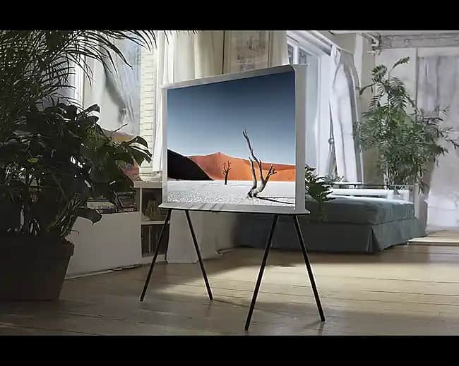 Samsung Serif 55: Modern Tasarım ve Üstün Teknolojiyi Bir Arada Sunan Akıllı Televizyon