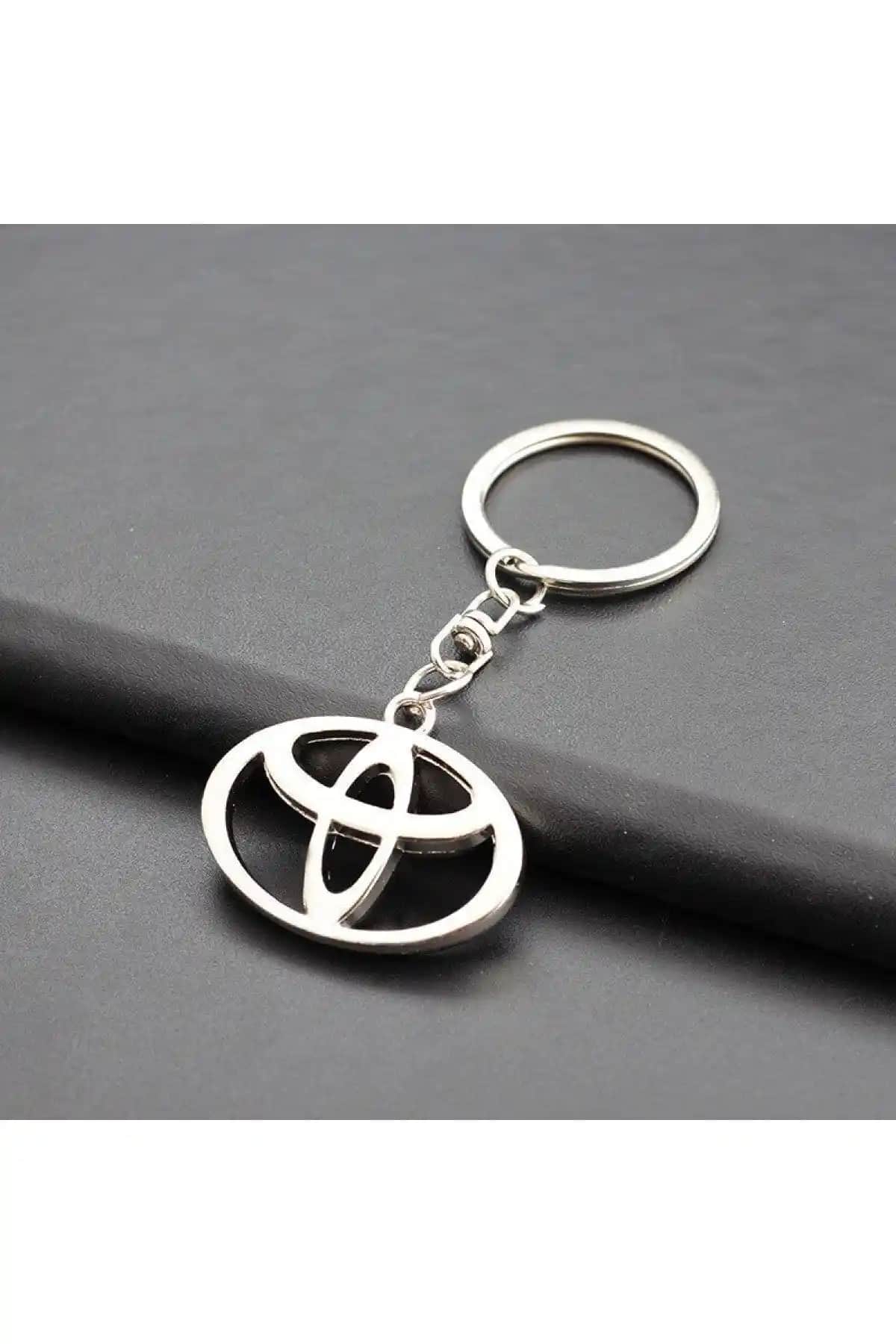 GARDENAUTO Toyota 3D Metal Anahtarlık Şık ve Dayanıklı Otomobil Aksesuarı