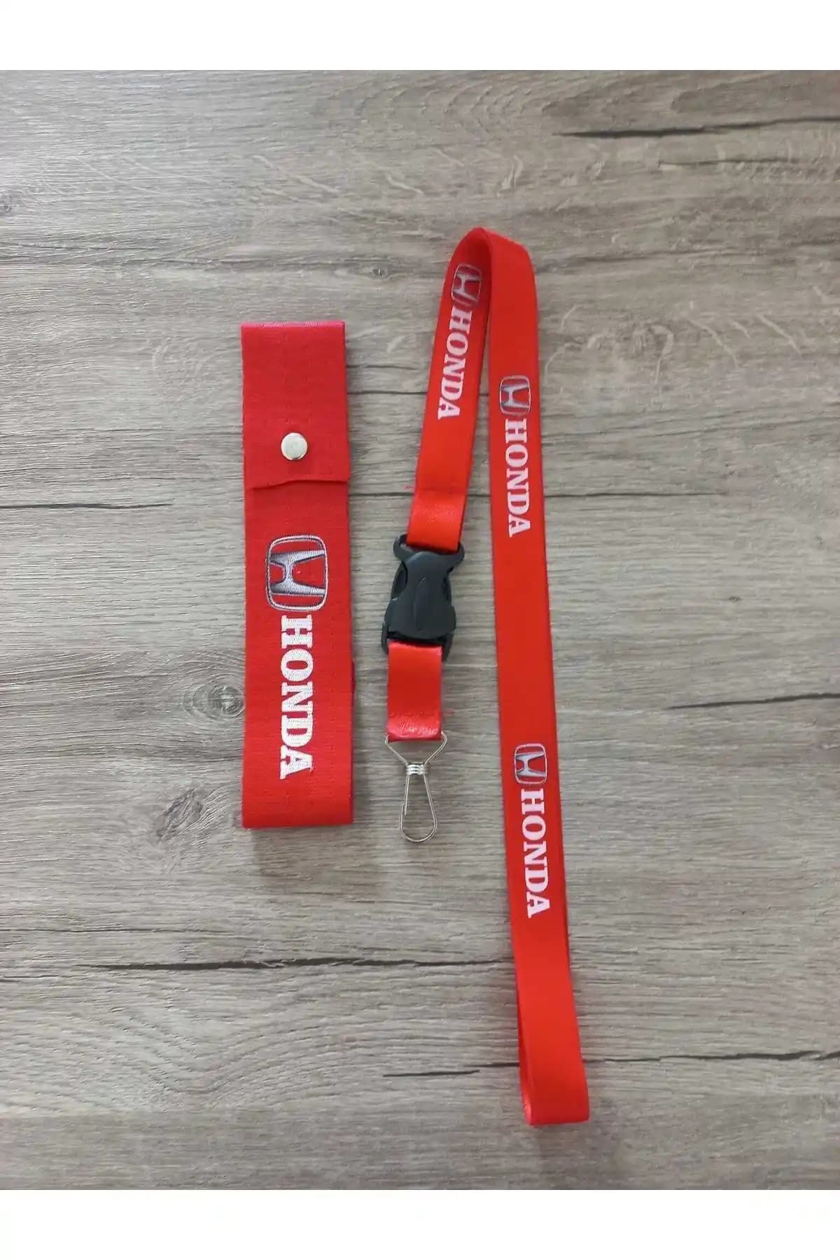 Honda Uyumlu Kırmızı Tampon Dili ve Çeki İpi ile Aracınıza Estetik Dokunuşlar