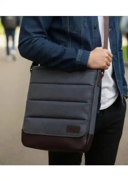 13–13.9 inç ve 14 inç laptoplar için su geçirmez postacı çantası; dayanıklılık ve düzen sunar