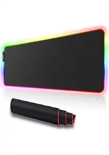 Batcell RGB12 ve Claw's Raptor: Geniş Boyutlu Oyun Mousepadleri Karşılaştırması
