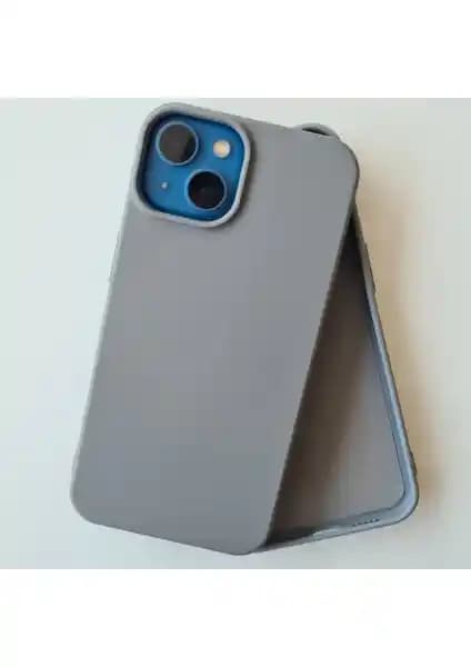 iPhone 13 için dayanıklı ve şık silikon kılıf, kadife kaplama ile yüksek koruma sağlar