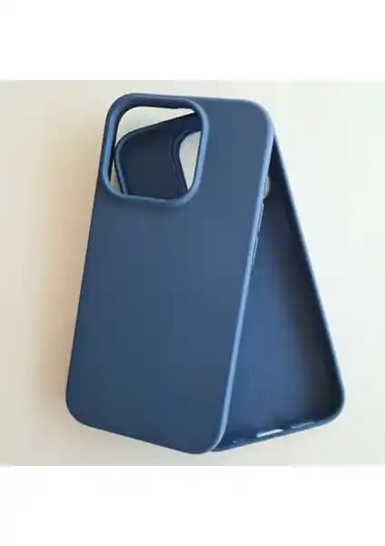 iPhone 15 Pro için Kadife Esnek Silikon Lansman Kılıfı Şıklık ve Koruma Sunar