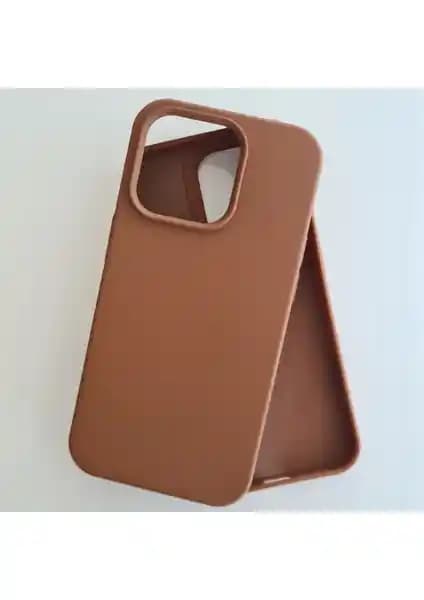 iPhone 15 Pro için Kadife İçli Silikon Lansman Kılıfı Hafif ve Şık Tasarım