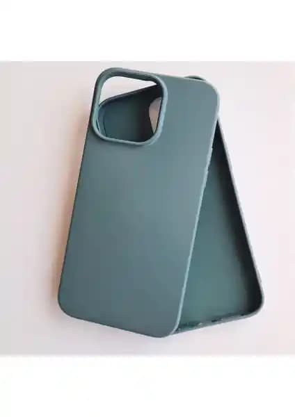 Pirok Store iPhone 14 Pro Kadife Silikon Kılıfı: Şık ve Koruyucu Tasarım