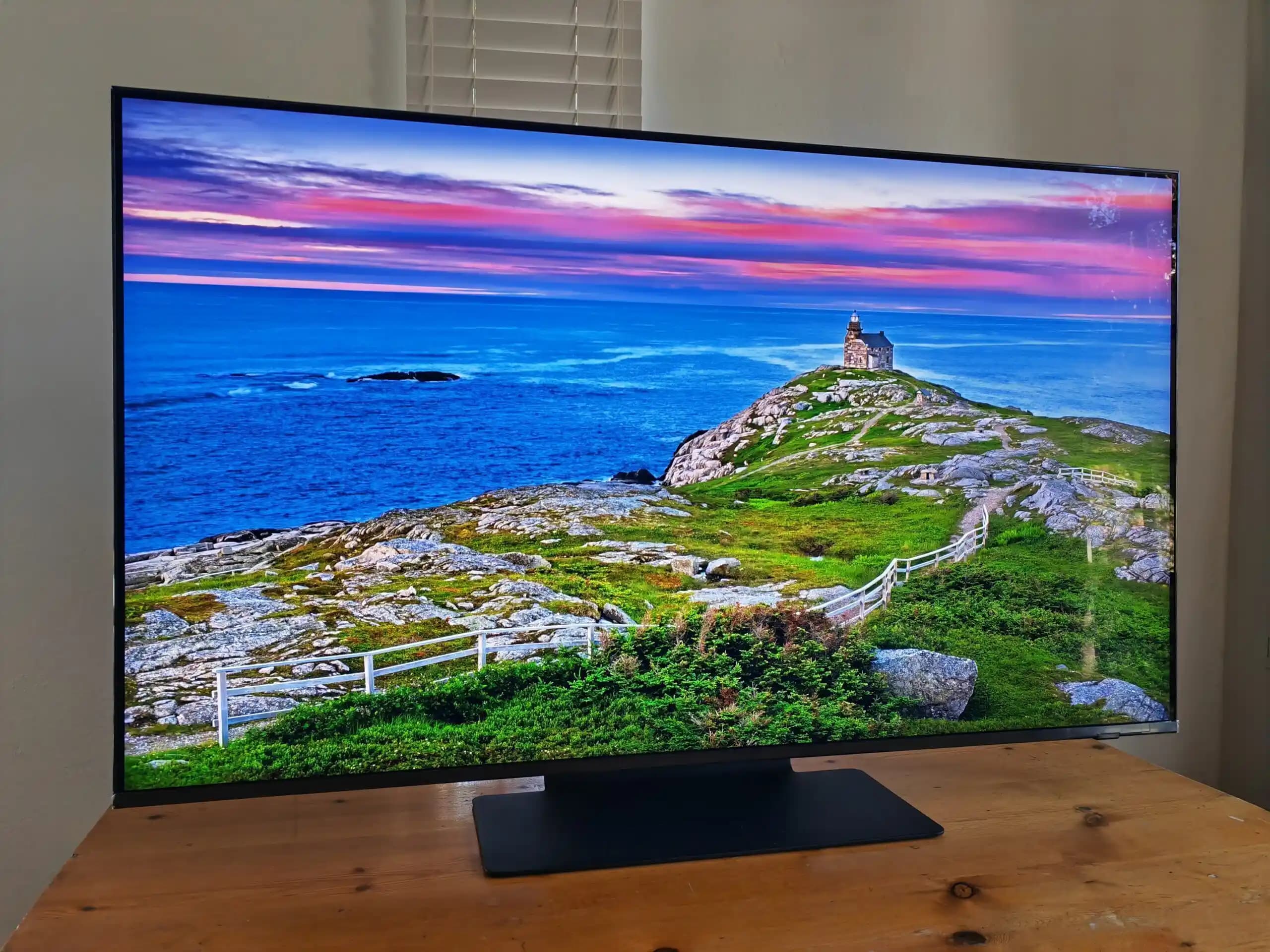 50QN90B Elektronik Modeli: Yüksek Performanslı ve Çok Yönlü Teknoloji Çözümü