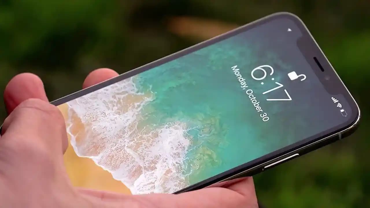 iPhone 10: Apple'ın Teknolojik Yeniliklerle Dönüm Noktası Olan Modeli