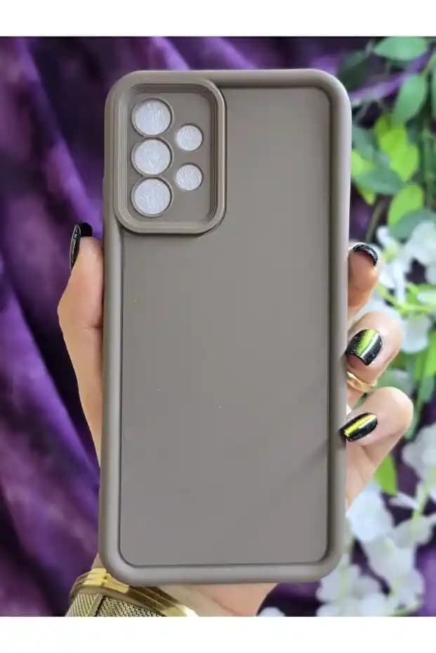 Samsung Galaxy A32 İçin Zincirli Kılıf: Dayanıklı ve Şık Tasarım Seçenekleri