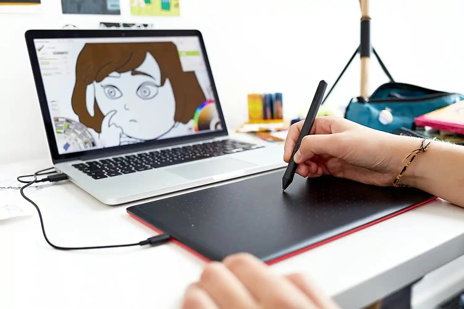 Wacom One Medium Kullanımı ve Uyumluluk Sorunları Hakkında Güncel Bilgiler