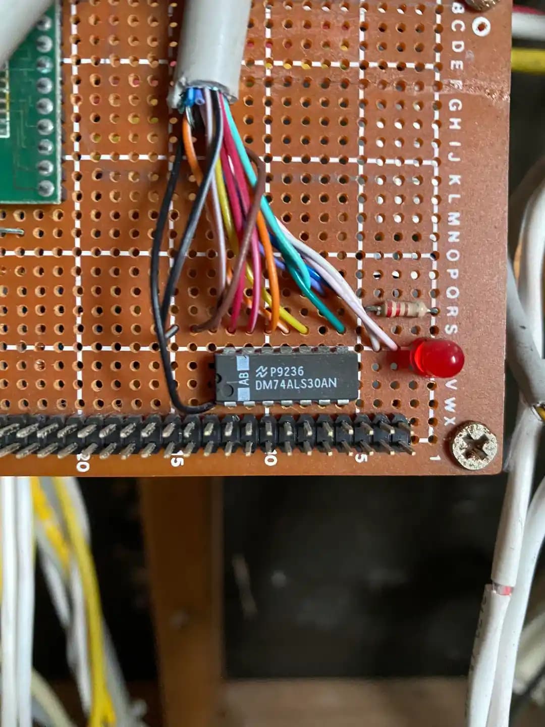 1990'ların Ev Otomasyonunda DTMF ve HP JetDirect Teknolojileri ile Yenilikçi Kontrol Yöntemleri