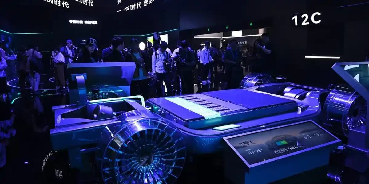 Çinli CATL'in İkinci Nesil Hızlı Şarj LFP Bataryası ve Elektrikli Araç Menzil Gelişmeleri