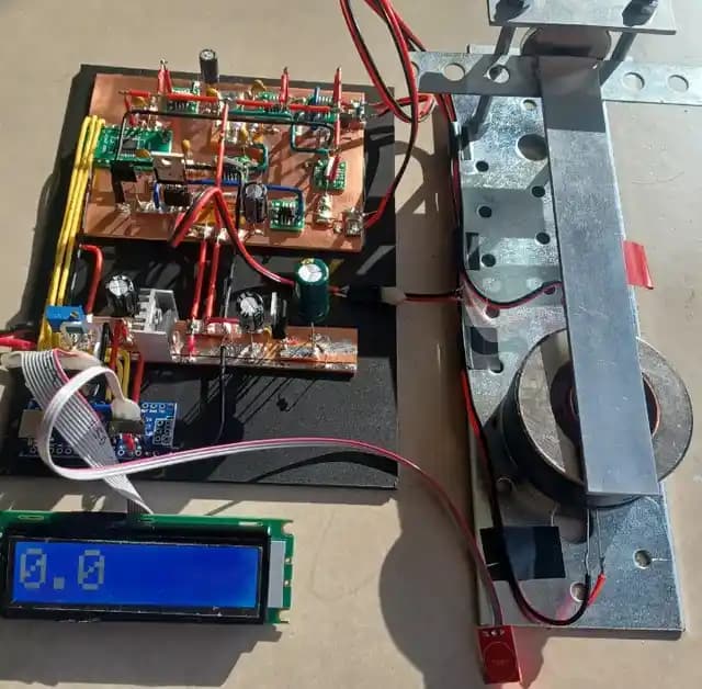 Kendin Yap Yüksek Hassasiyetli Terazi Tasarımı ve Çevresel Etkilerin Yönetimi