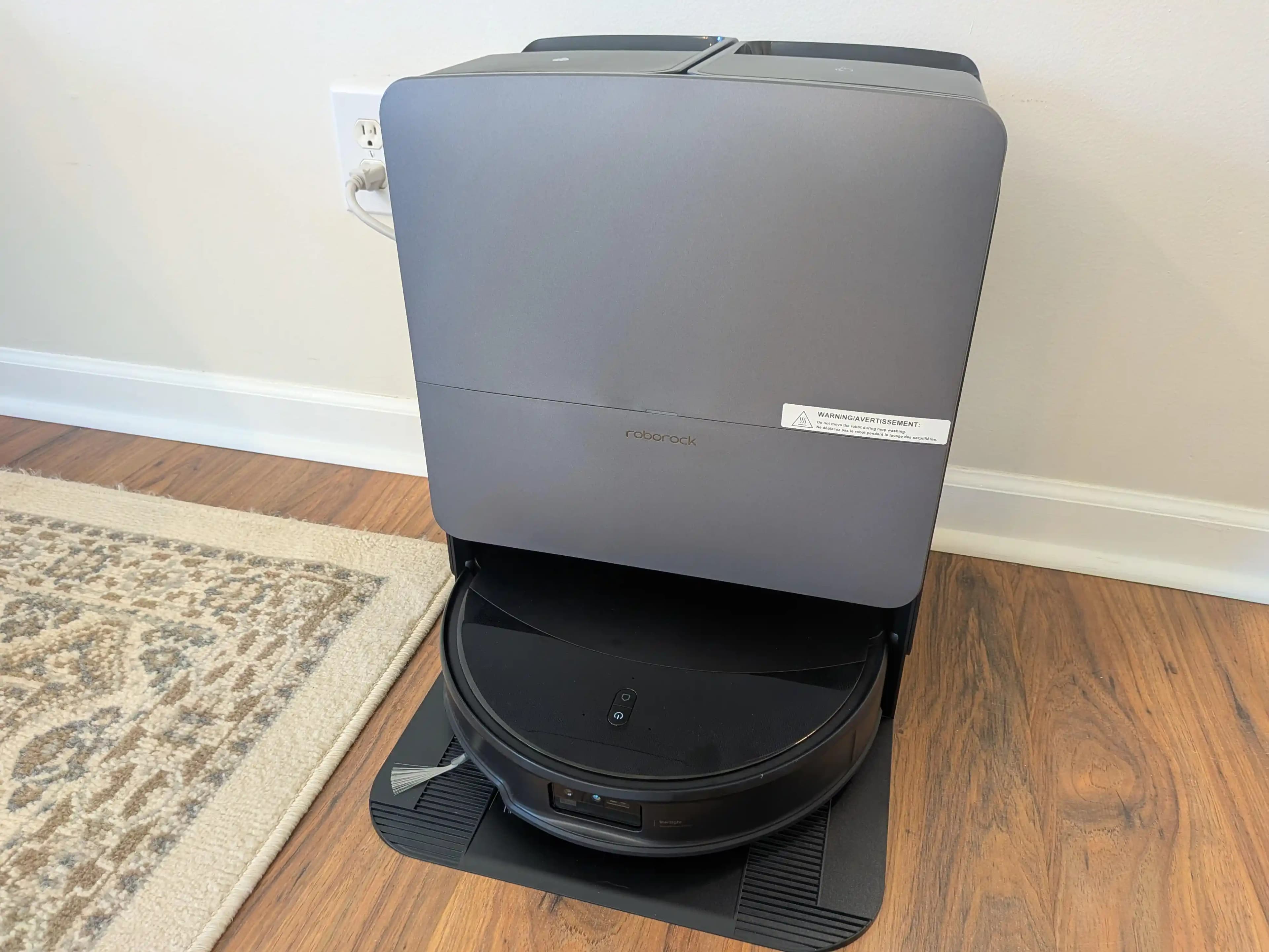 Roborock Saros 20 Robot Süpürge İncelemesi: Performans ve Kullanıcı Deneyimleri