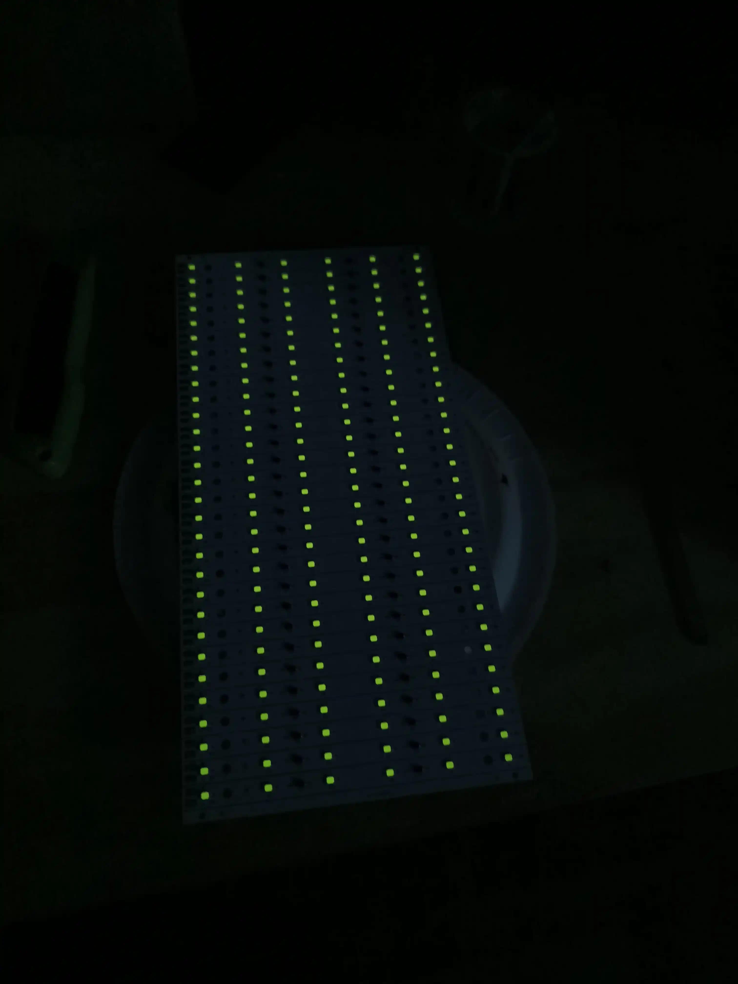 Sıcaklık Etkisiyle LED'lerin Kendi Kendine Parlaması ve Fosfor Kaplamasının Rolü