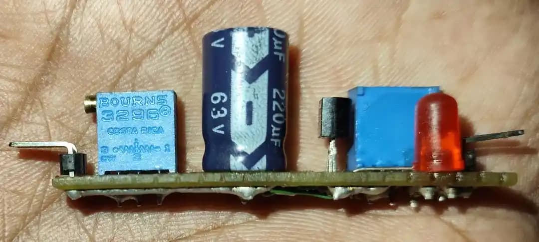 Transistör ve RC Devresi ile LED Fade-In Efekti Tasarımı ve Uygulaması