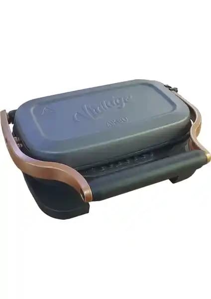 Aksu Vintage Mini ve Arzum Ar2052-S Tost Makinesi Karşılaştırması