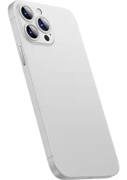 Apple iPhone 15 Pro için Ultra İnce ve Yüksek Koruma Sağlayan Kılıf Tasarımı