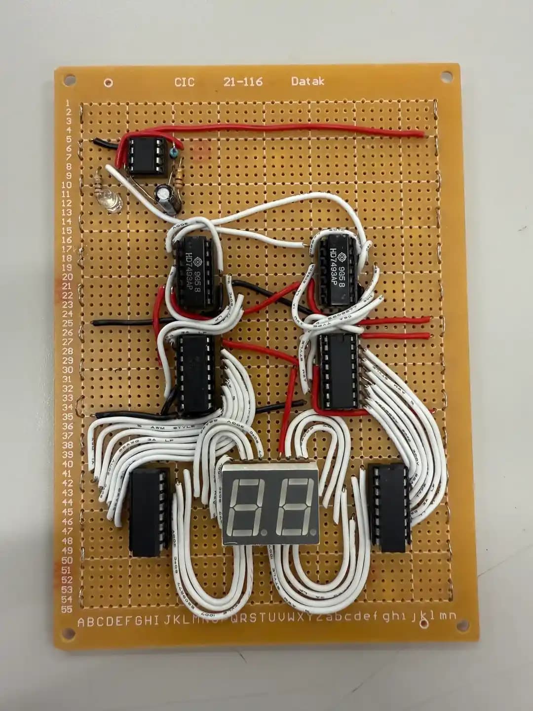 Elektronik Eğitiminde NE555 ve 74LS74 Entegreleriyle 59 Saniyelik Dijital Saat Projesi Tasarımı