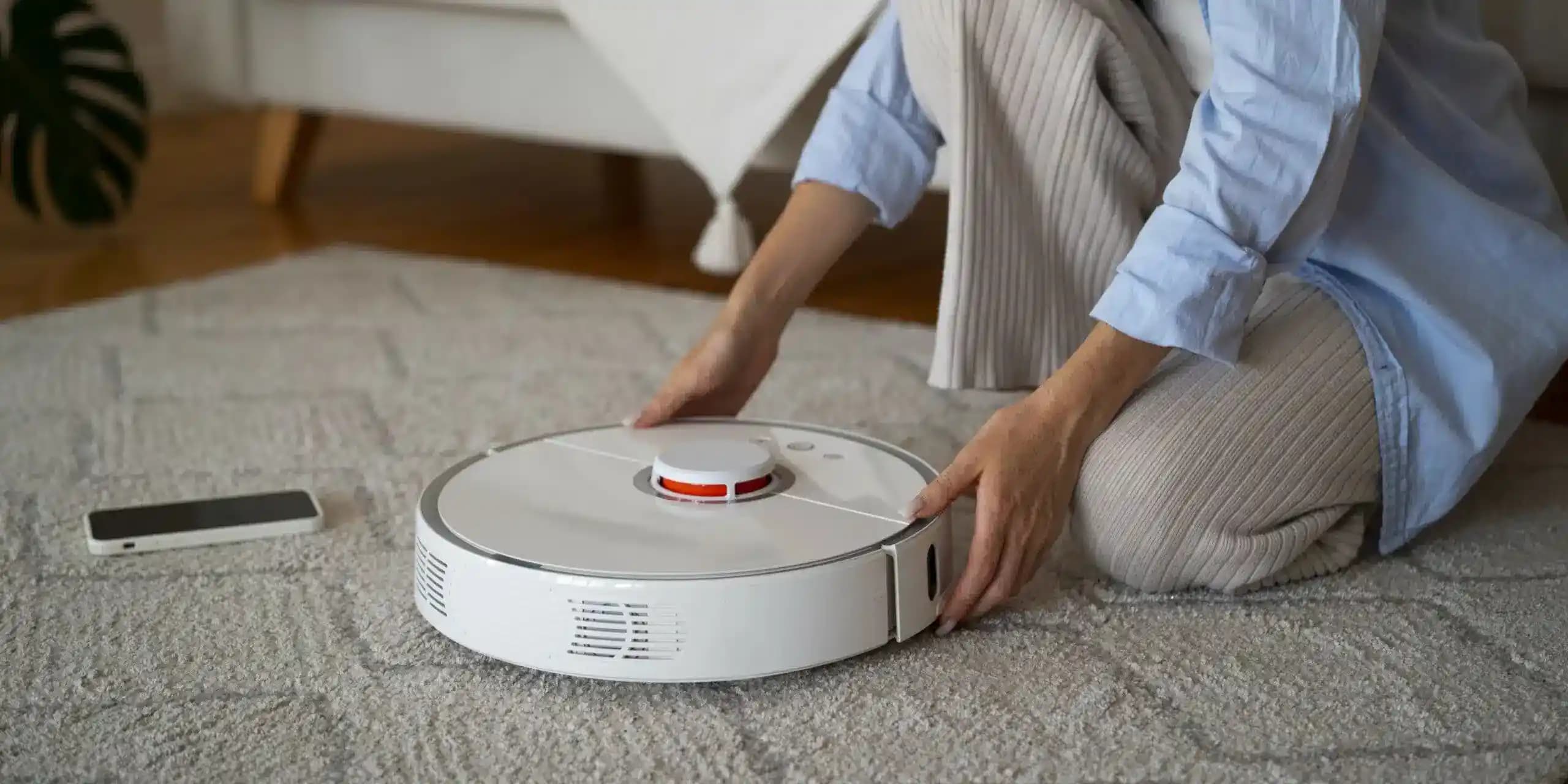 Kendi Kendini Temizleyen ve Sadece Süpüren Robot Süpürgeler: Modeller ve Özellikler