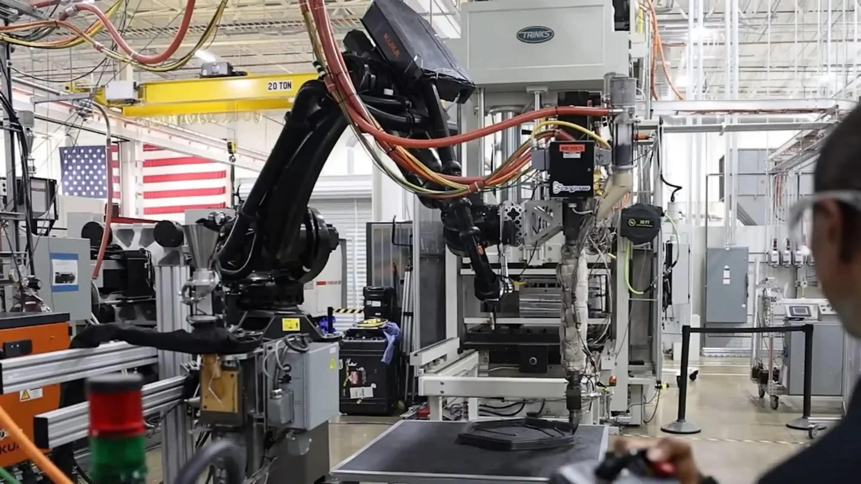 Oak Ridge Ulusal Laboratuvarı'nın Çoklu Malzeme Baskısında Büyük Ölçekli Yeni 3D Yazıcısı