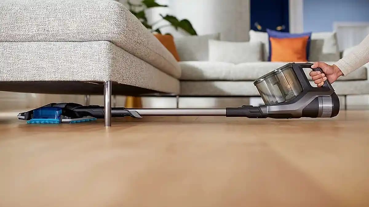 Sebo D4 ve Elektrikli Süpürge Seçiminde Manevra ve Kullanım Zorlukları Analizi