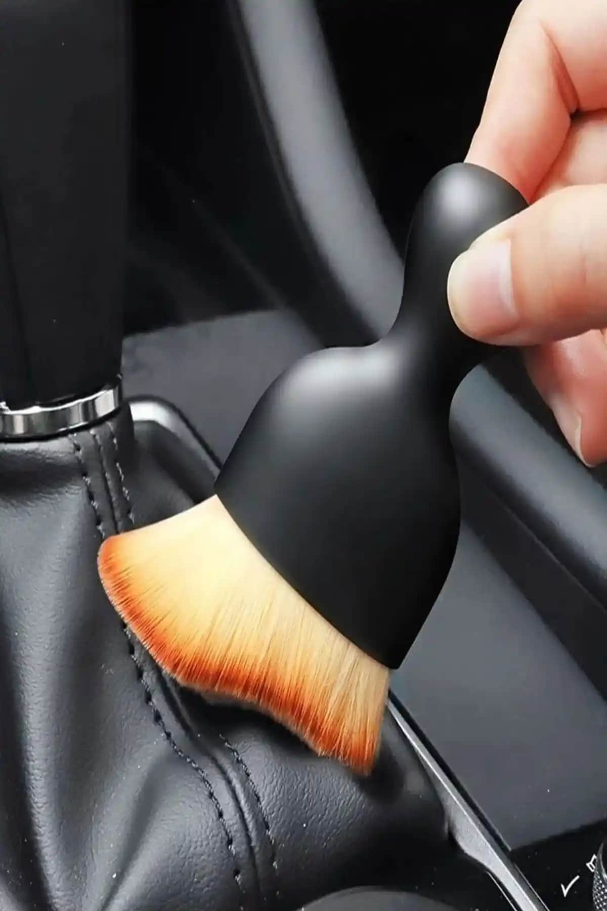 Araç İçin En İyi Mini Temizlik Fırçaları: Fine Clean ve MeyZone Karşılaştırması