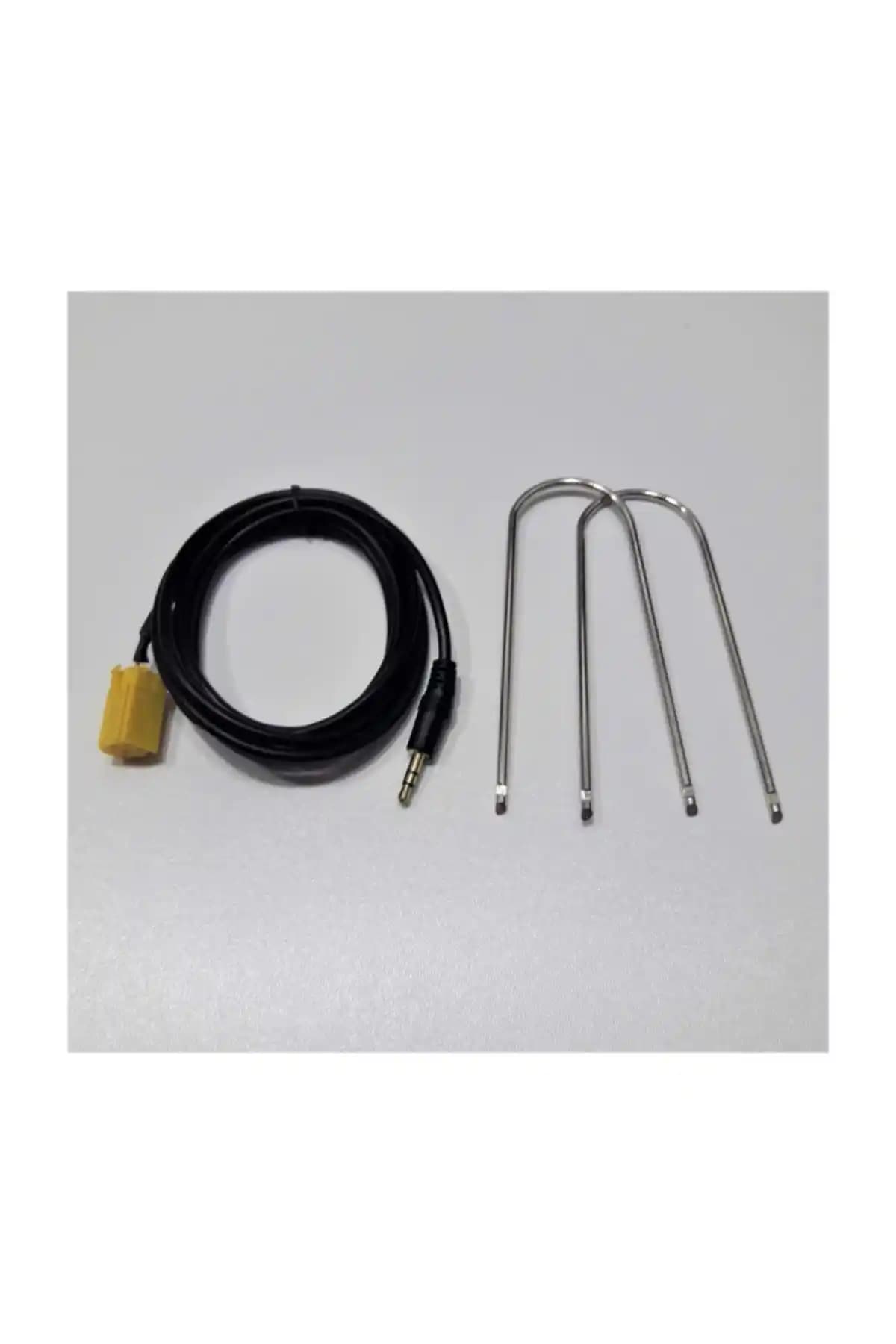 Fiat Punto ve Grande Punto İçin Uyumlu AUX Kablo Detaylı İnceleme ve Kullanım Rehberi