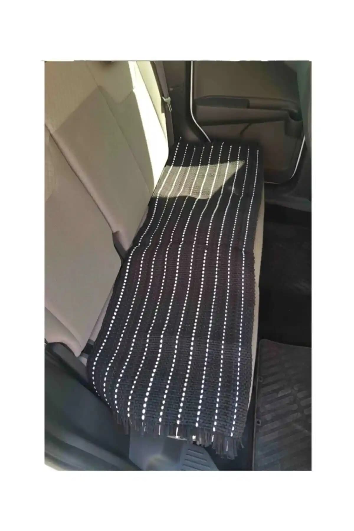 Genel Markalar Taşkınev ve SMRAUTOACCESSORY Oto Kilim Karşılaştırması ve Seçim Rehberi