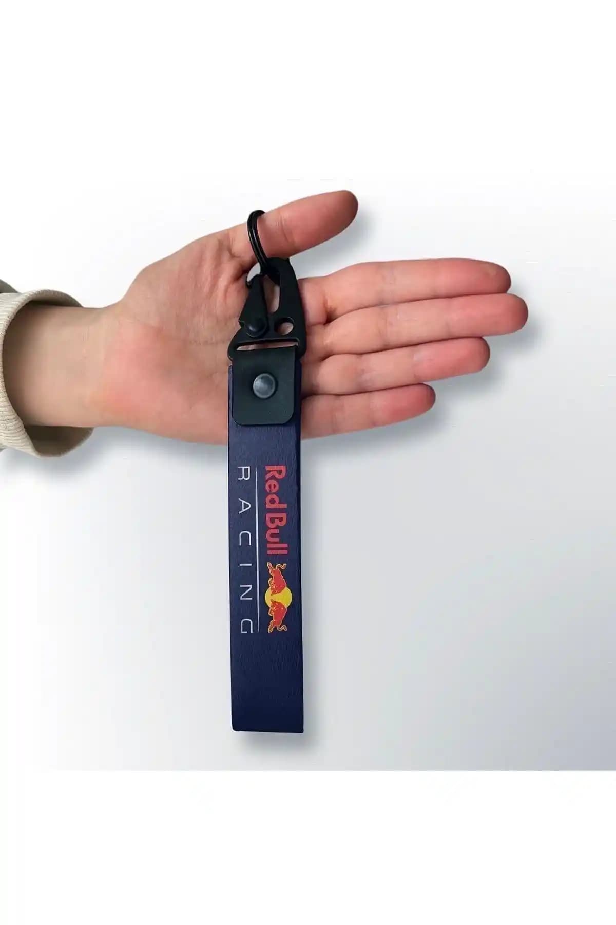 H&Baksesuar Redbull Racing Anahtarlığı: Şık ve Dayanıklı BMW E30 Araç Aksesuarı