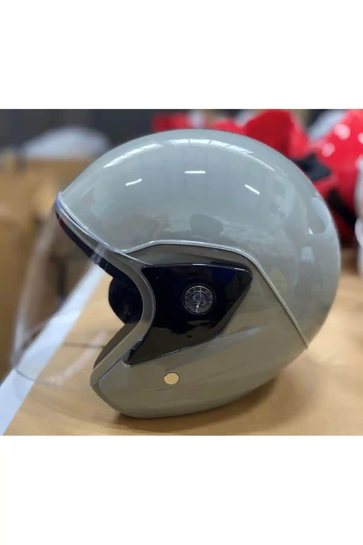 Kırılmaz ve Jokey Kask Karşılaştırması: Güvenlik ve Konfor Açısından Analiz