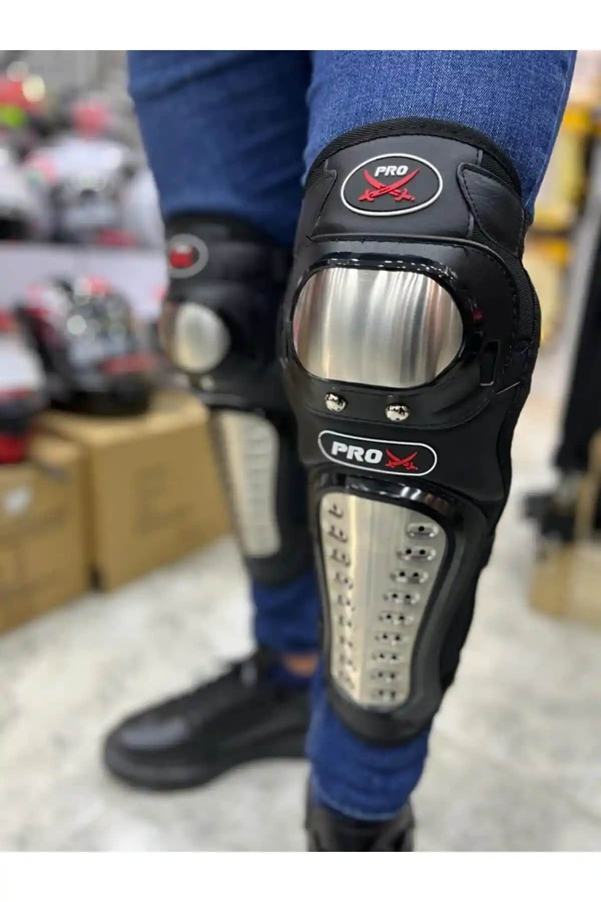 Motorcu Dizlikleri Karşılaştırması: ASK MOTOR ve Genel Markalar Ürünleri İncelemesi