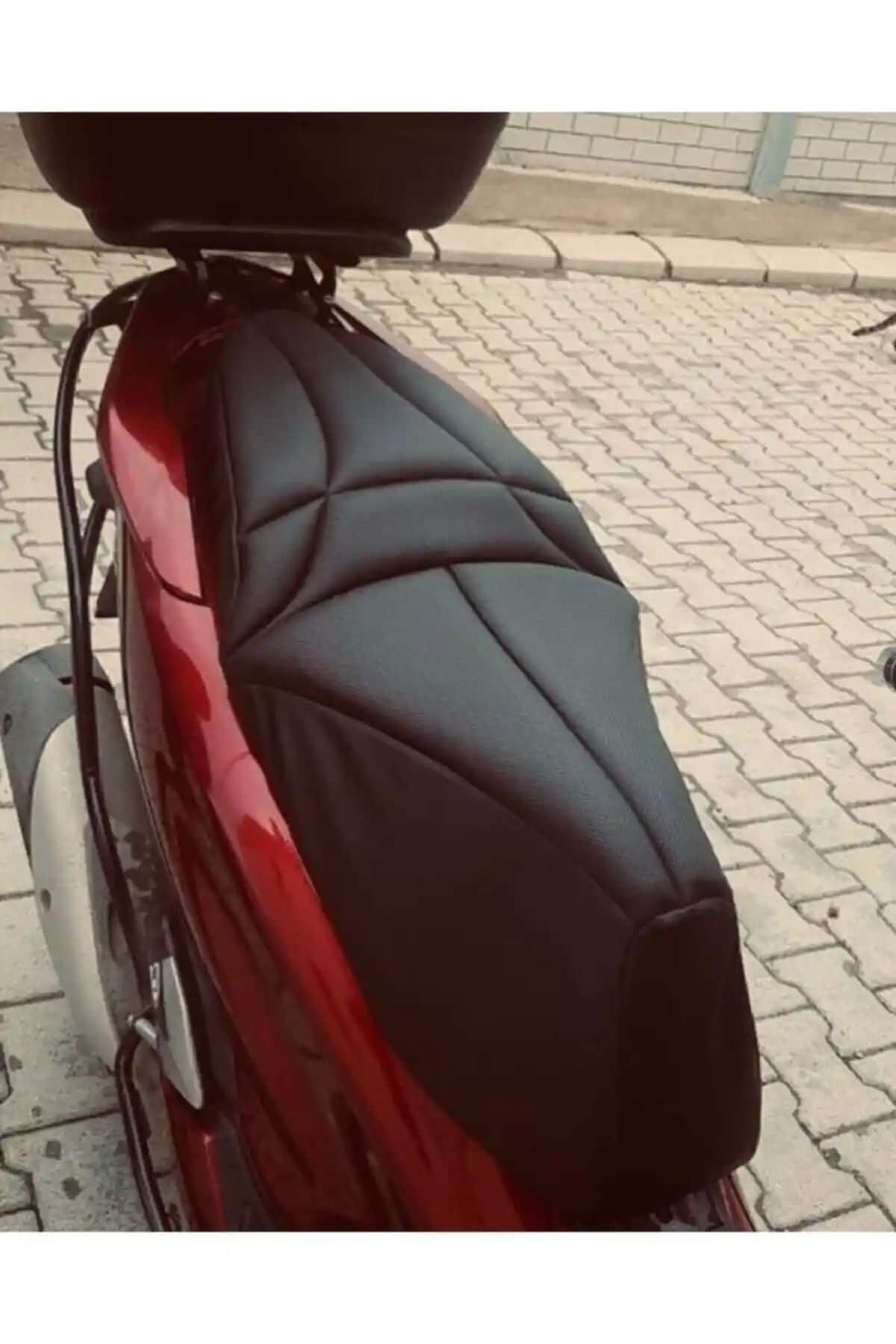 Motorsiklet Konforunu Artıran Seçenekler: PCX Uyumlu ve Visco Süngerli Seçenekler