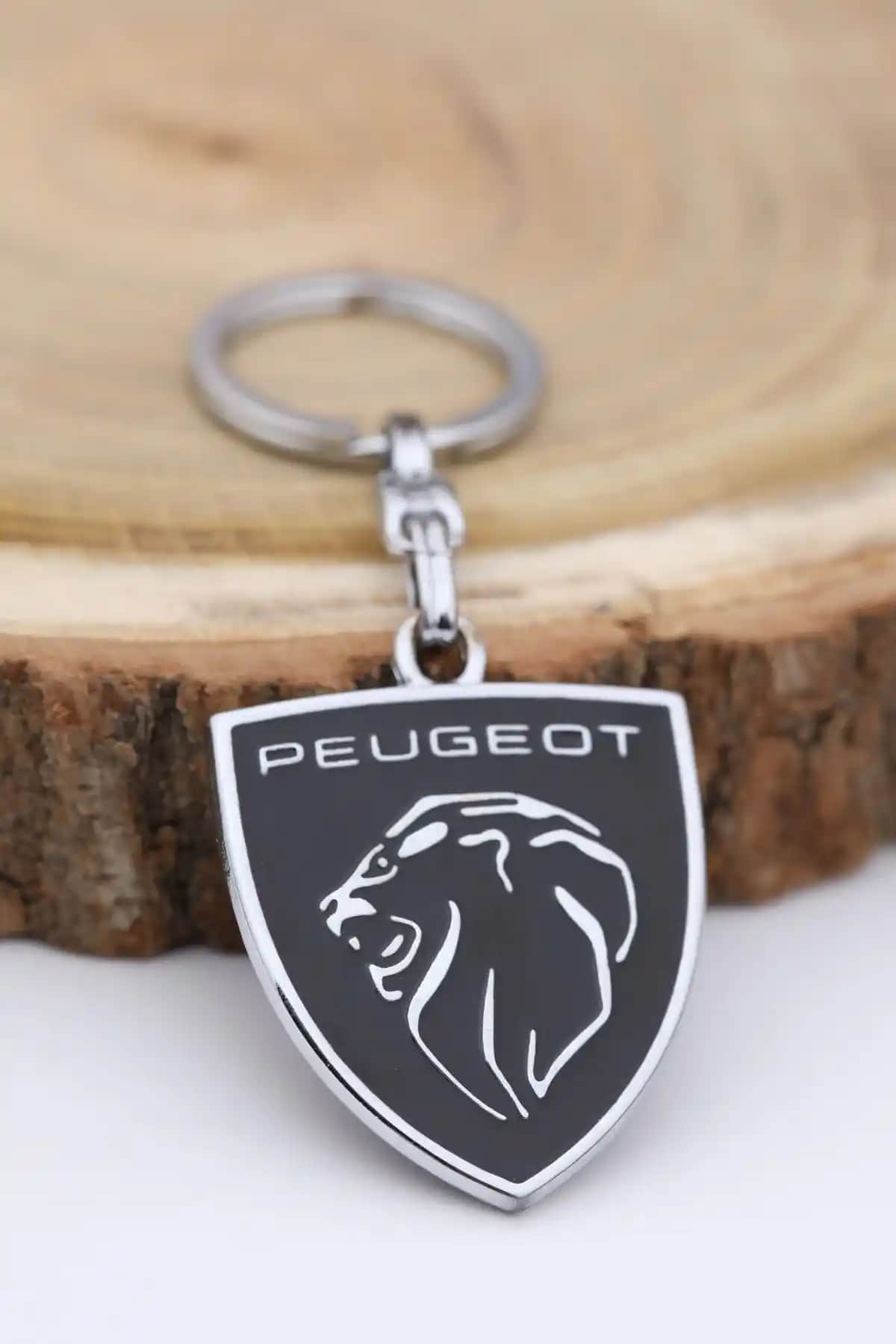 Peugeot için Şık ve Dayanıklı Krom Kaplama Anahtarlık Ürün İncelemesi