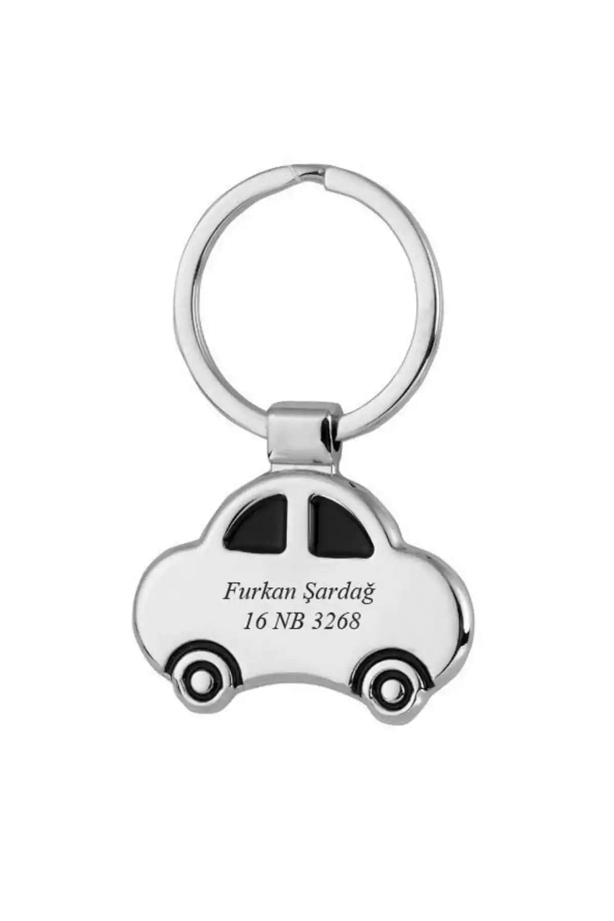 PİGADO Kişiye Özel Isimli Araba Tasarımlı Metal Anahtarlık Şıklık ve Fonksiyonellik Sunar