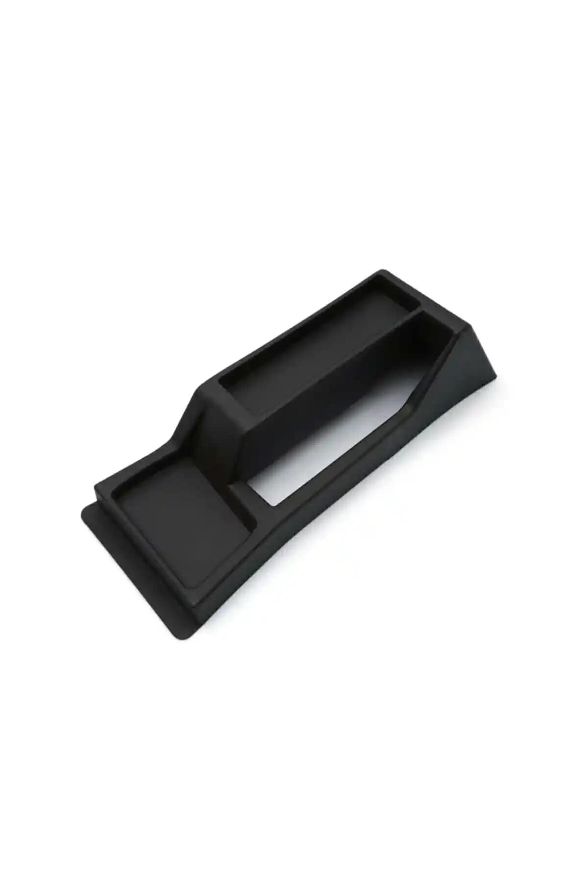 Tofaş Şahin Doğan Kartal İç Mekânı İçin Dayanıklı ve Estetik Konsol Takımı