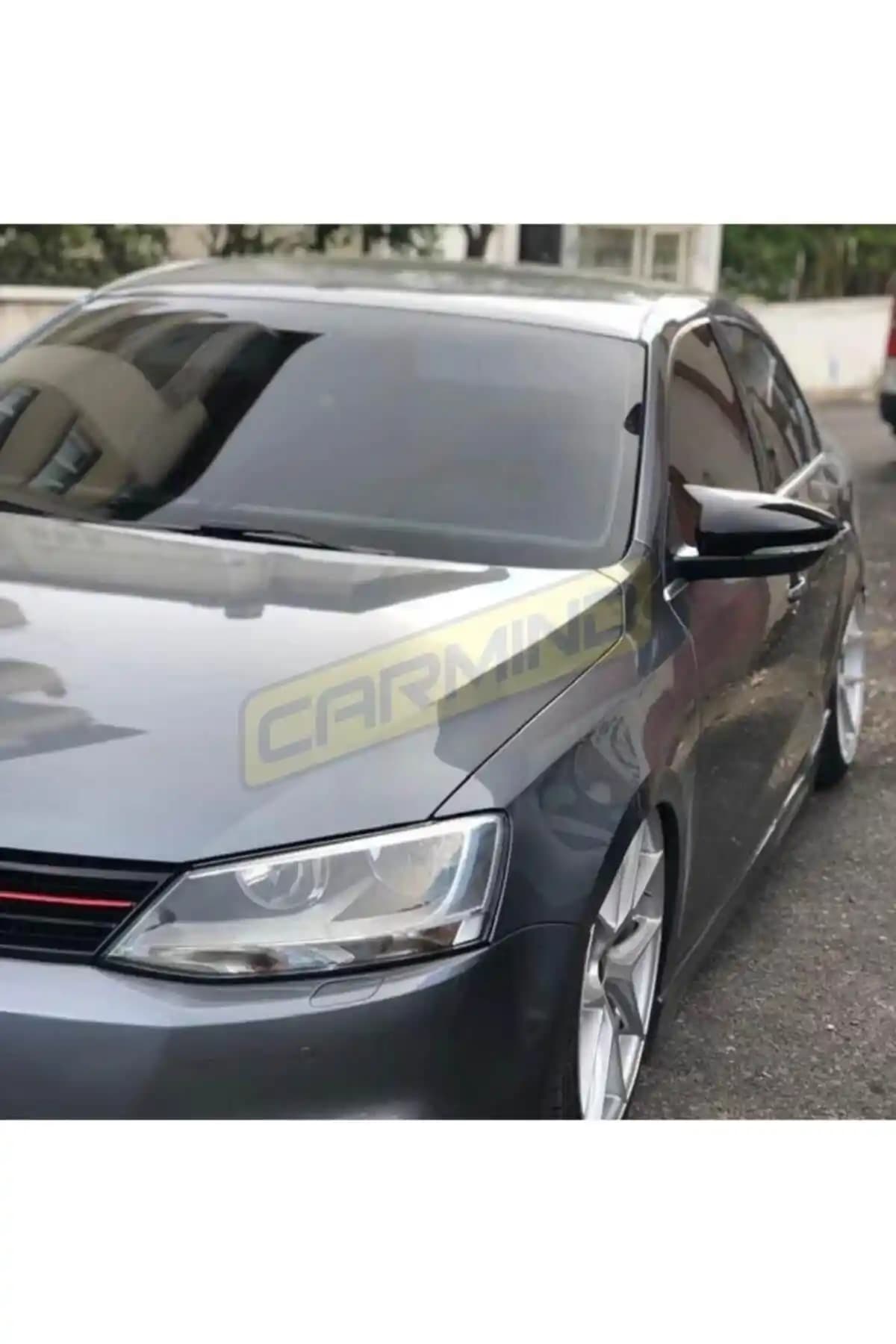 Volkswagen Jetta (2012-2018) Yarasa Ayna Kapağı Estetik ve Koruma Çözümü