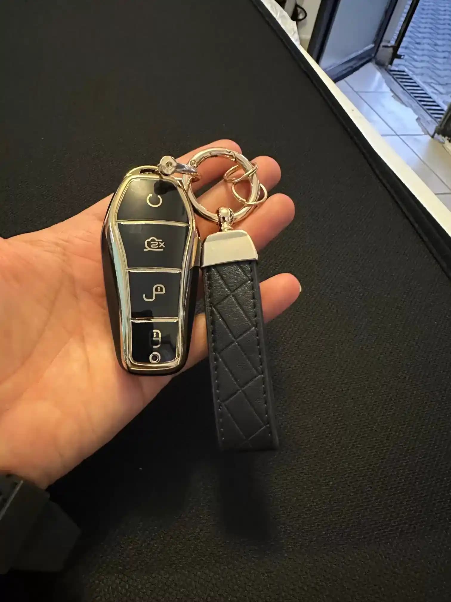 Elektronik Anahtarlar İçin Güvenli ve Estetik Koruyucu Kılıf Seçenekleri