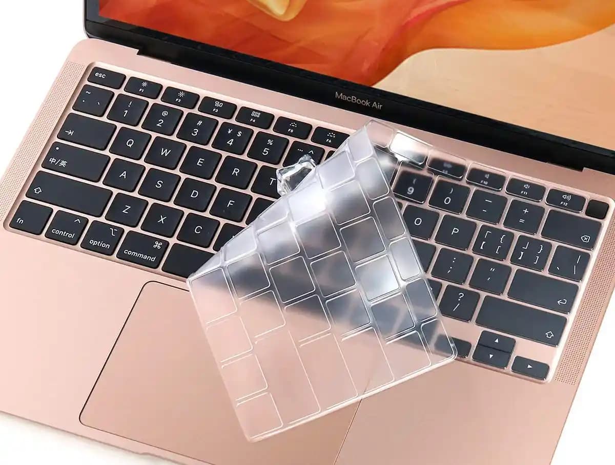 13 İnç MacBook Air İçin Estetik ve Koruyucu Klavye Kapakları Ürün İncelemesi ve Seçim Rehberi