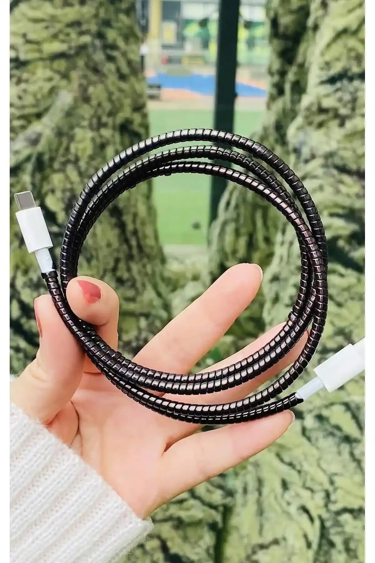 Dayanıklı Siyah Kablo Koruyucu Kılıf: Elektronik ve Ev Aletleri İçin Güvenilir Koruma