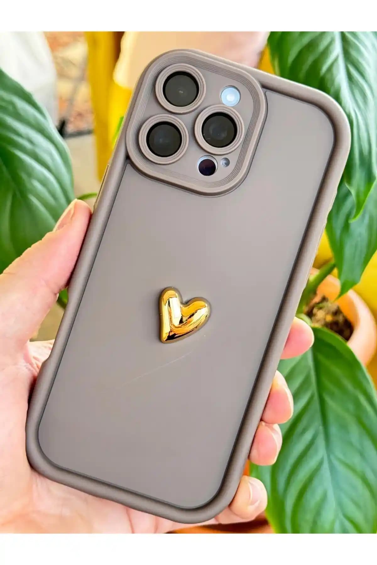 Fibaks iPhone 16 Kılıfları: Güvenlik ve Estetiği Bir Arada Sunan Koruma Çözümleri