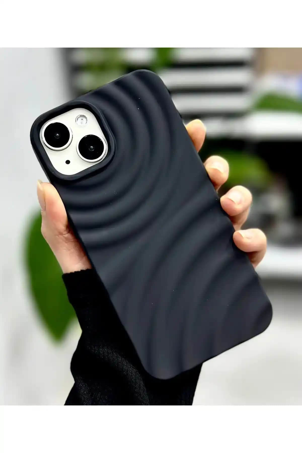 iPhone 13, 14 ve 15 Uyumlu Kılıf Seçenekleri ve En İyi Modeller Rehberi