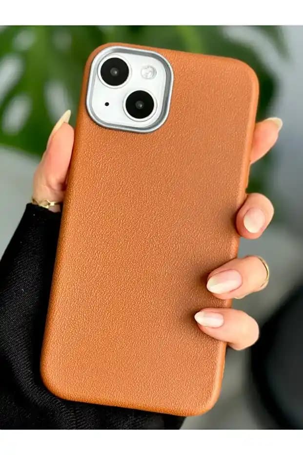 iPhone Aksesuar Setleri Güvenlik ve Estetik Dengeyi Sağlayan Çeşitler