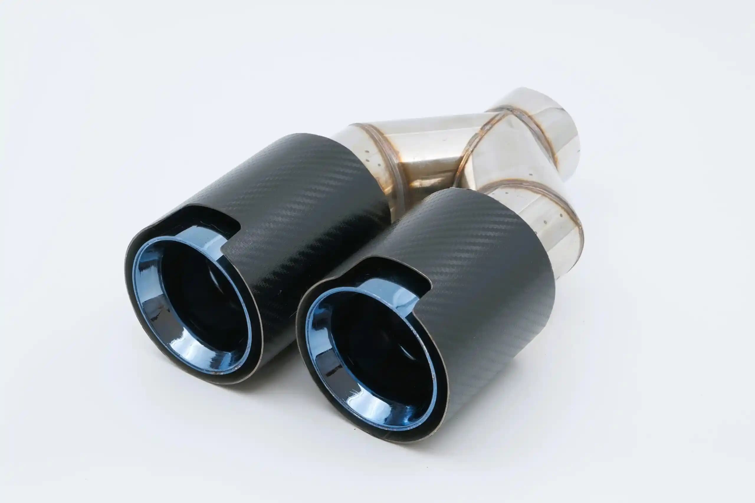 Karbon Kaplama Egzoz Ucu: Estetik ve Dayanıklılığı Bir Arada Sunan Modern Seçenek