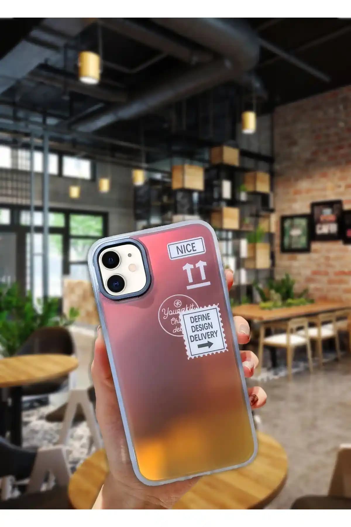 Powerfox iPhone 11 Köşeli Dayanıklı Kılıfı ile Telefonunuzu Güvence Altına Alın