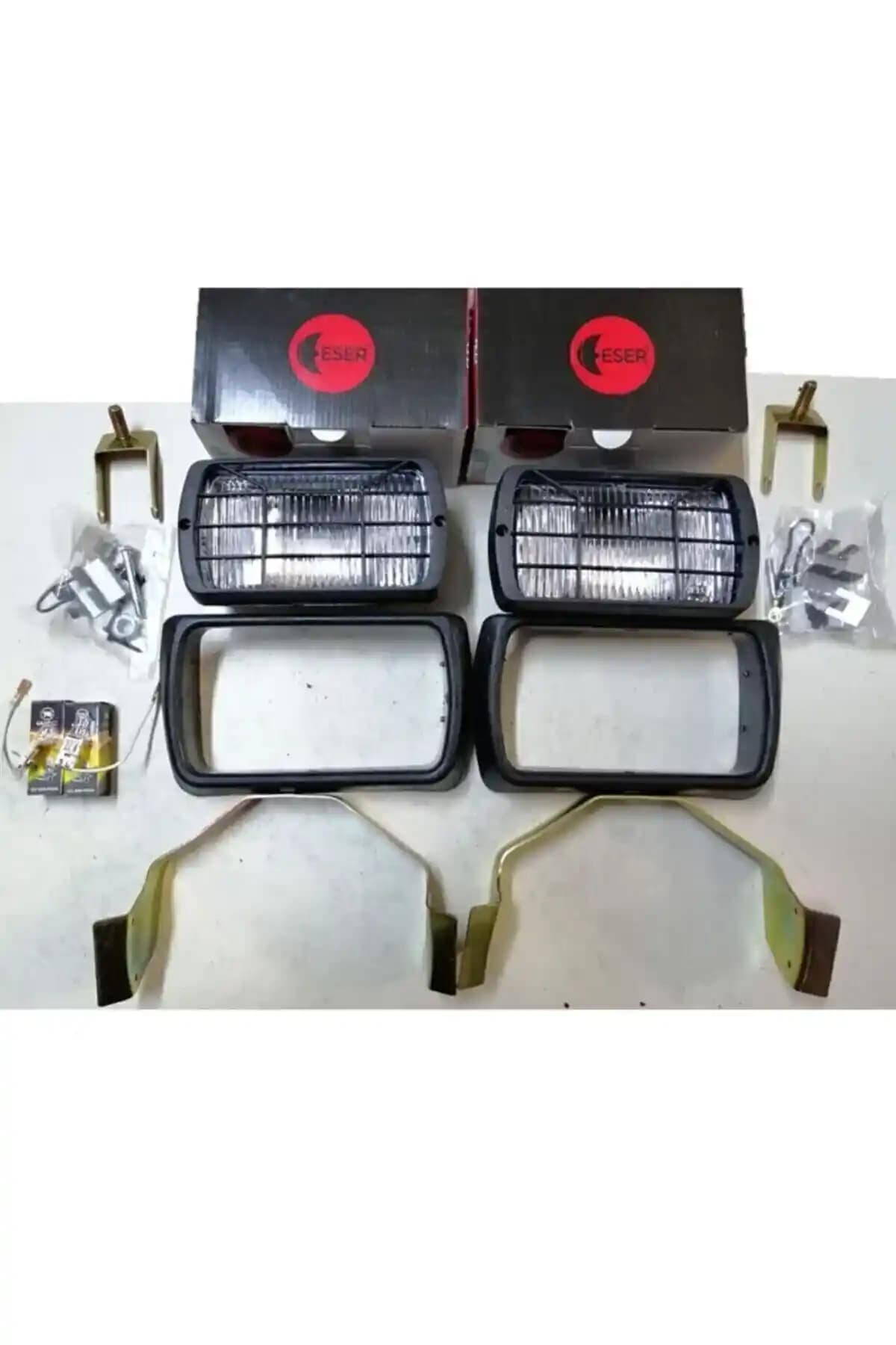 TOFAŞ Sis Farları ve Alternatif Markalar: Güç ve Dayanıklılık Seçenekleri