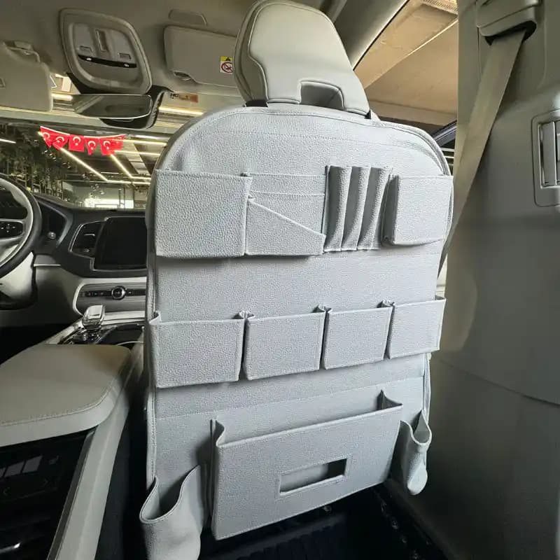 Uzun Yol Konforunu Artıran Modern Koltuk Arkası Organizerler ve Oturma Çözümleri