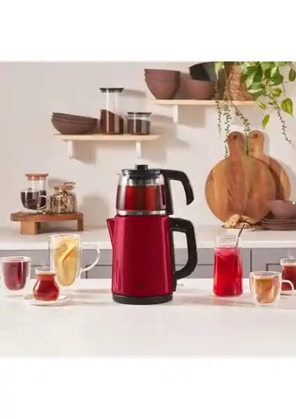 Karaca Viva Magenta 2'li Çay Makinesi ve Kettle Modern Tasarım ve Fonksiyonellik