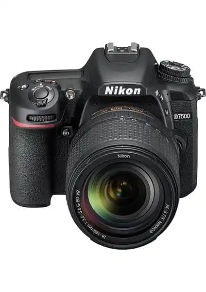 Nikon D7500 18-140mm VR Kit: Yüksek Çözünürlük ve Çok Yönlü Fotoğraf Deneyimi