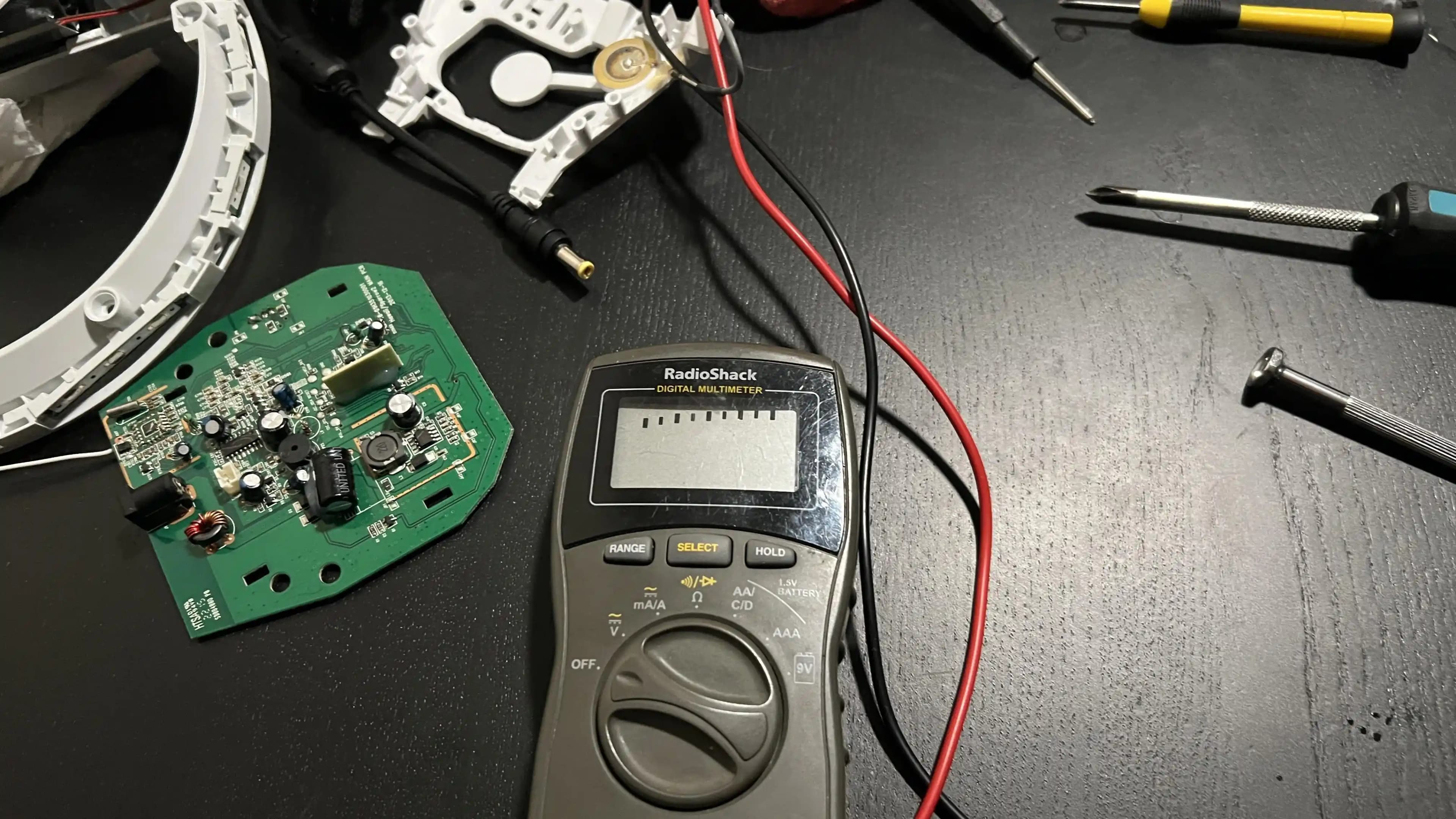 470µF Kapasitörlerin Elektronik Onarımdaki Rolü ve Temin Yöntemleri